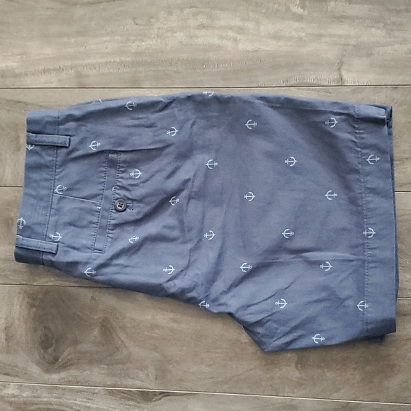 2/$40 💕 NWOT Mens Shorts - Picture 5 of 5